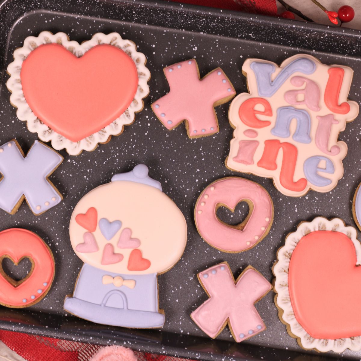 Valentine Cookies – Royal Icing Tutorial